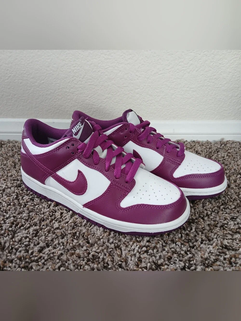 Nike low top